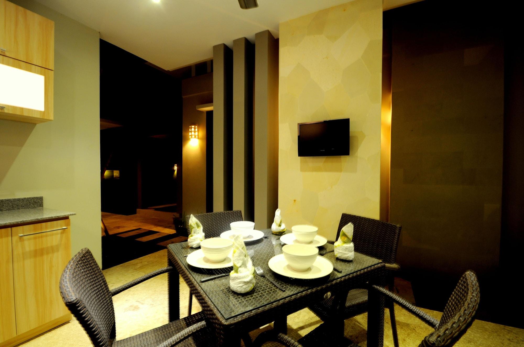 סמיניאק Jas Boutique Villas מראה חיצוני תמונה
