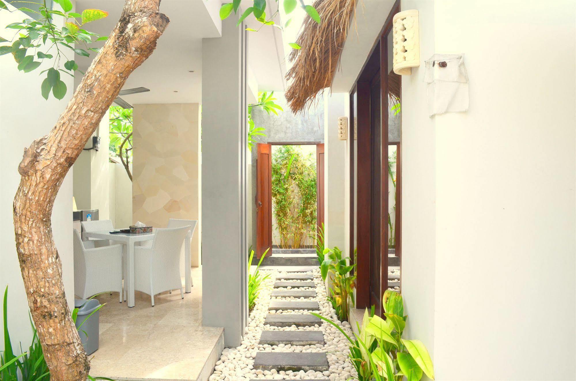 סמיניאק Jas Boutique Villas מראה חיצוני תמונה